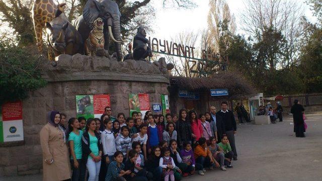 Suru&ccedil;lu &Ouml;ğrenciler, Ankara&rsquo;ya Kardeşlik I&ccedil;in Gitti 3