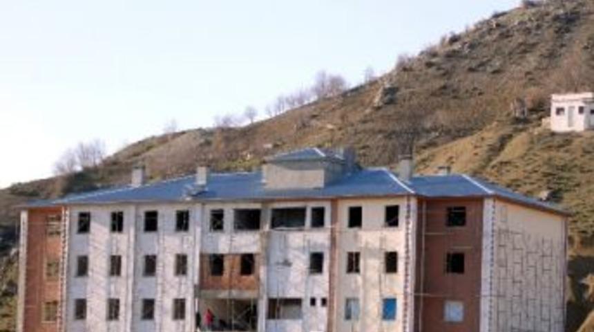 Sincik &Ccedil;pl &Ouml;ğrenci Yurdu İnşaatı Tamamlanıyor