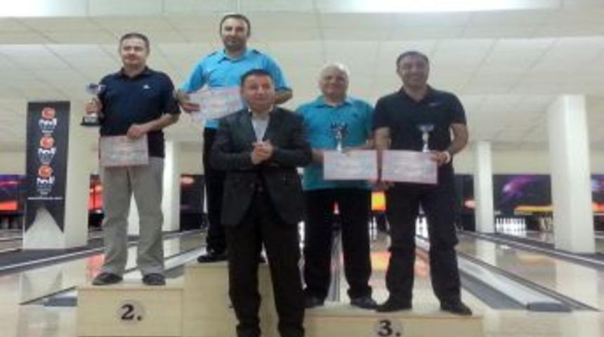 Kepez Belediyesporlu Sporcular, Bowlingde T&uuml;rkiye Birincisi Ve &Uuml;&ccedil;&uuml;nc&uuml;s&uuml; Oldu