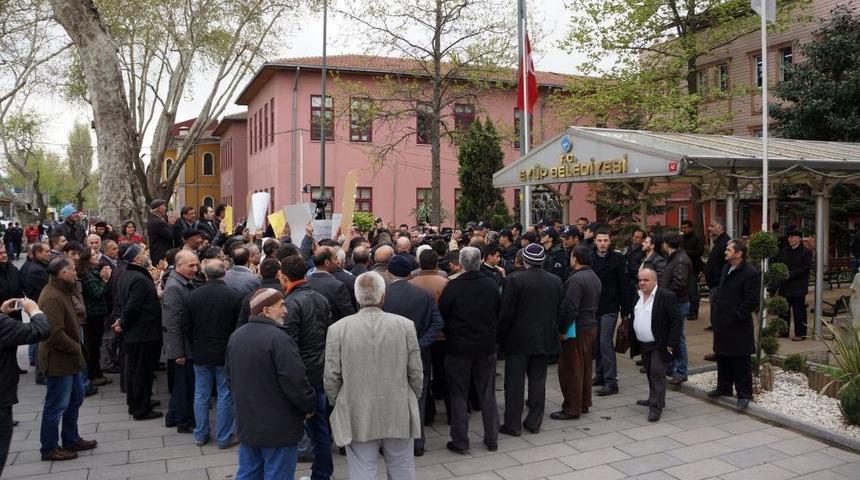 Ey&uuml;p&rsquo;te &lsquo;2B&rsquo; Protestosu