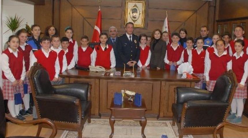 &Ouml;ğrenciler Emniyet M&uuml;d&uuml;rl&uuml;ğ&uuml;&rsquo;n&uuml; Ziyaret Etti
