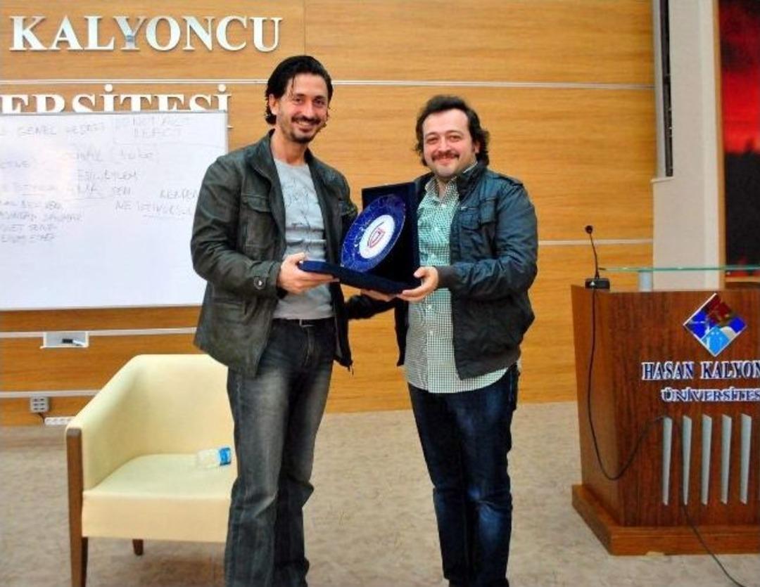 Hk&uuml;&rsquo;de Oyunculuk Eğitimi Sona Erdi