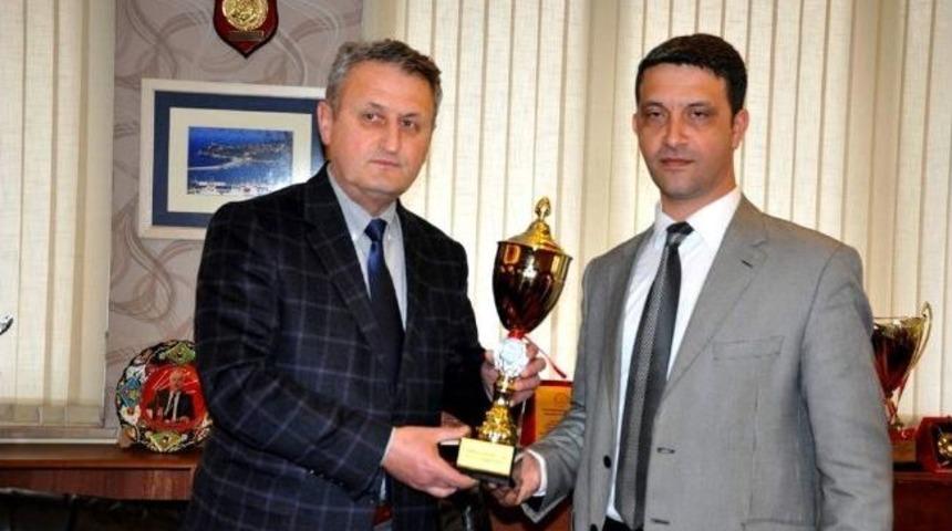 Zonguldak Belediyespor Bri&ccedil; Turvuvasında İl Şampiyonu Oldu