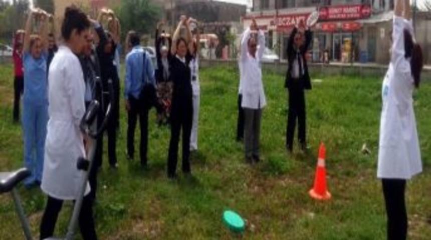 "sağlıklı Bireyler İ&ccedil;in Spor Yapmayı Se&ccedil;in" Etkinliği