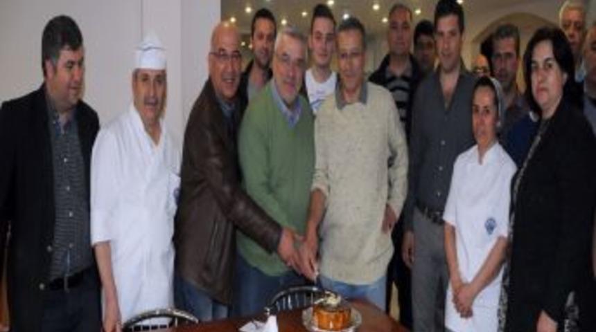 Kasımpaşa'da Emekli Olan Can Kaymak'a Anlamlı Veda