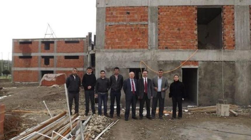 Kozcağız&rsquo;da Sosyal Tesis Ve Terminal İnşaatı İncelendi