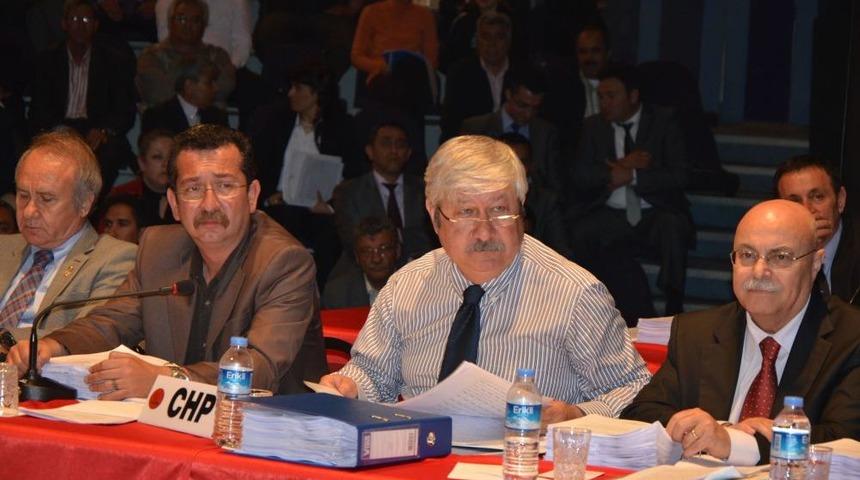 Akaydın, Eleştirilere Rağmen 2012 Faaliyet Raporundan Onay Aldı