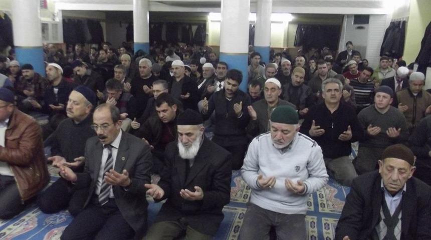 Kağızman İl&ccedil;e Emniyet M&uuml;d&uuml;rl&uuml;ğ&uuml;, Şehitler I&ccedil;in Mevlit Okuttu