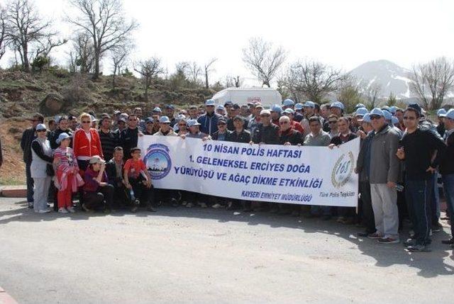 Polis Tekir Yaylasına 175 Adet Ağaç Dikti