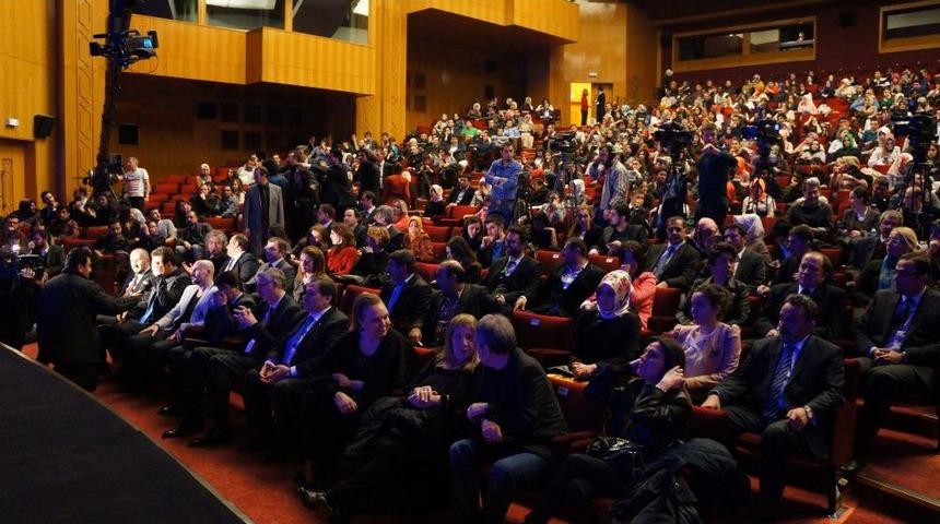 Kristal Klaket &Ouml;d&uuml;lleri Sahiplerini Buldu