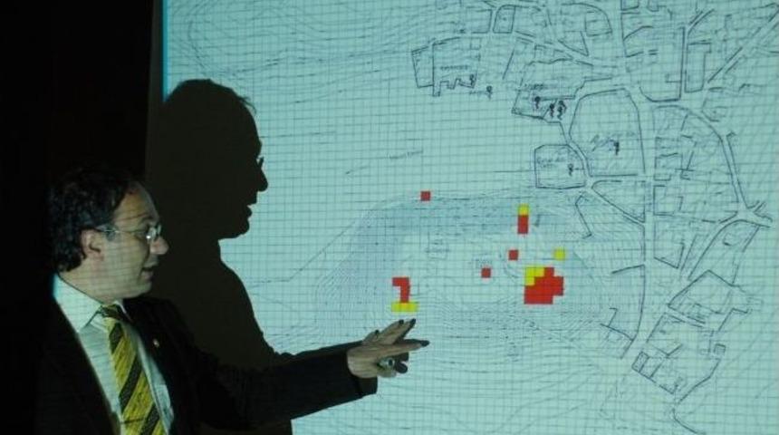 Hititlerin H&uuml;rrem Sultanı: Puduhepa