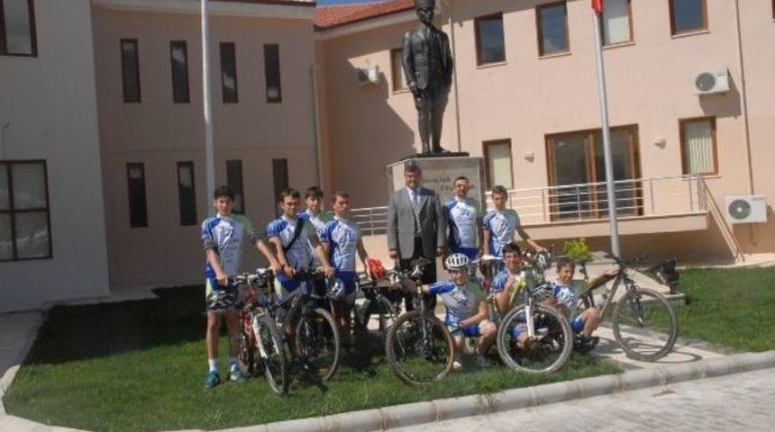 Fethiyeli Bisiklet&ccedil;iler Alanya'dan Dereceyle D&ouml;nd&uuml;