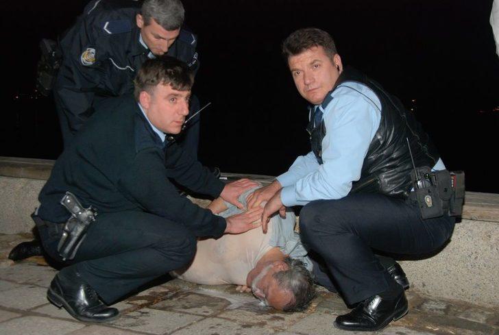 Sahilde Başlayan Kavga, Denizde Bitti G4