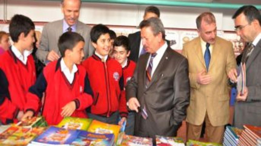 &lsquo;Kitap Okuma Şenliği&rsquo; Yozgat&rsquo;ta Start Aldı