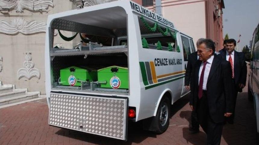 Melikgazi Belediyesi Cenaze Nakil Aracı Aldı
