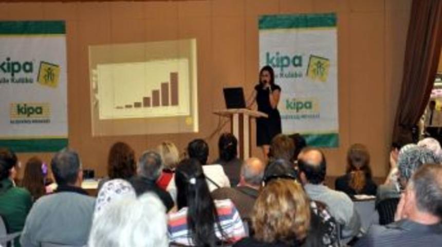 N&ouml;roloji Uzmanı Seminer Verdi