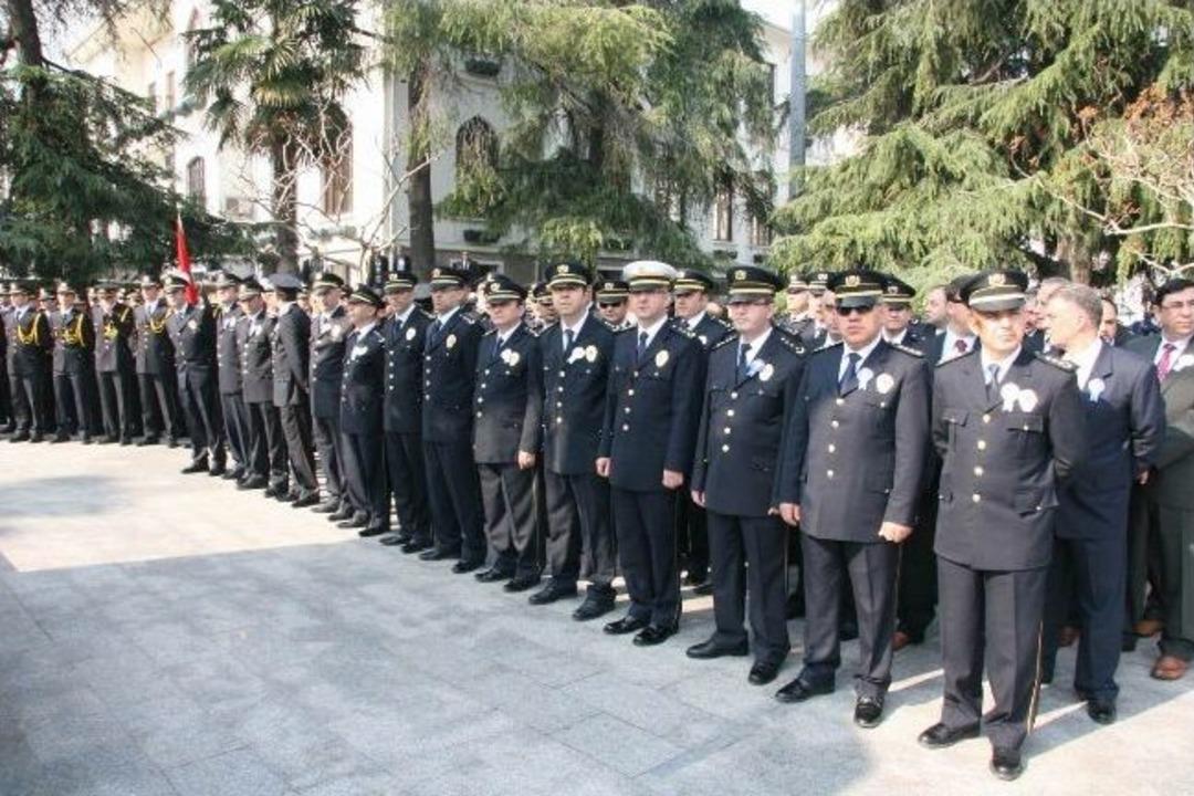 Polisin Gurur G&uuml;n&uuml;