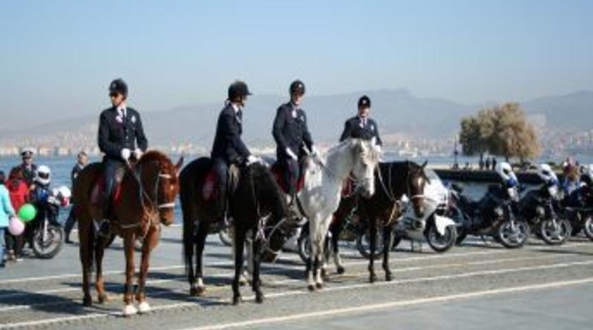 T&uuml;rk Polis Teşkilatı'nın 168. Yıld&ouml;n&uuml;m&uuml; İzmir'de De Kutlandı