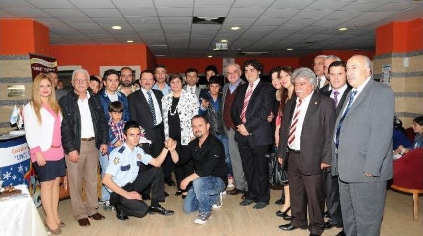 Antalya Polisinden "asayiş Bizim İşimiz" Adlı Tiyatro Oyunu