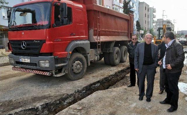 Aliağa'da Temiz Ve Sağlıklı Su İçin Yatırımlar Sürüyor