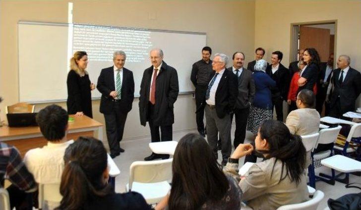 İtü Rektörü’nden Hkü’ye Sürpriz Ziyaret G4