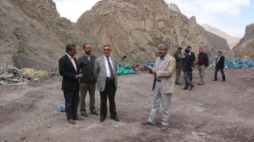 Başkan Bedirhanoğlu &Ccedil;&ouml;p Merkezinde İncelemelerde Bulundu