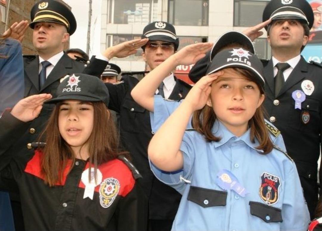 Van&rsquo;da Polis Haftası Kutlamaları