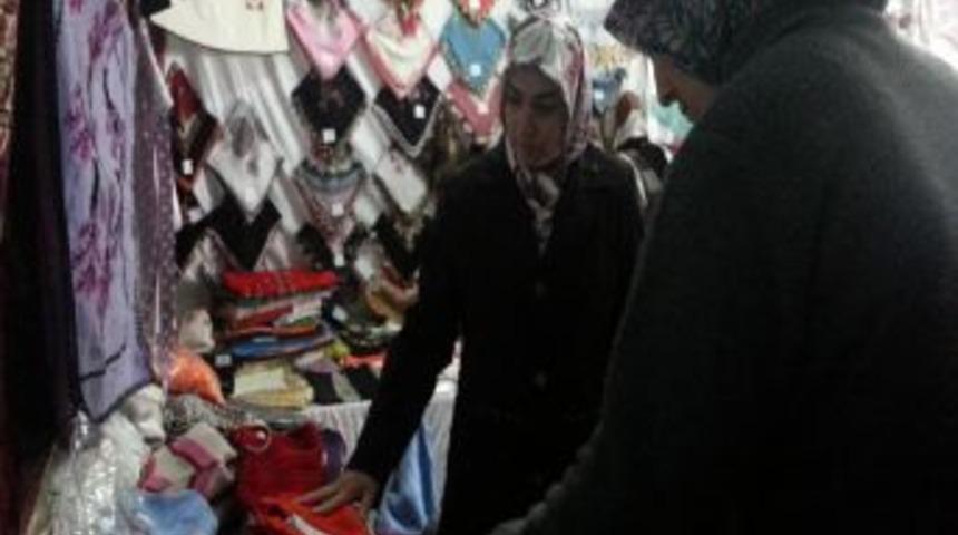 Yardıma Muhta&ccedil; &Ouml;ğrenciler I&ccedil;in Kermes