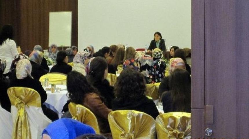 Gediz'de "g&ouml;n&uuml;l El&ccedil;ileri" Projesi Tanıtım Toplantısı Yapıldı