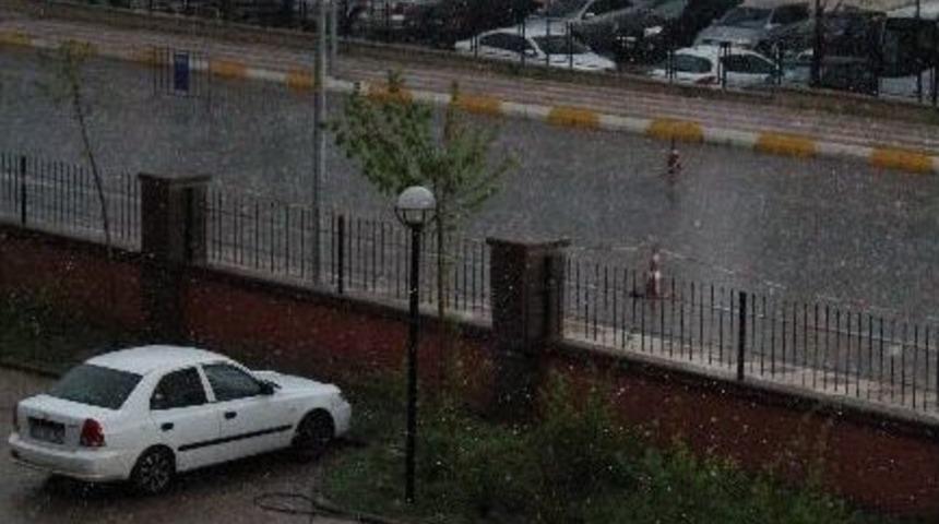 Diyarbakır&rsquo;ı Dolu Vurdu