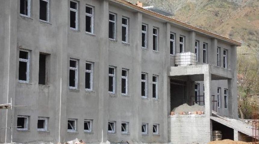 Sincik&rsquo;te Yeni Derslikler A&ccedil;ılıyor