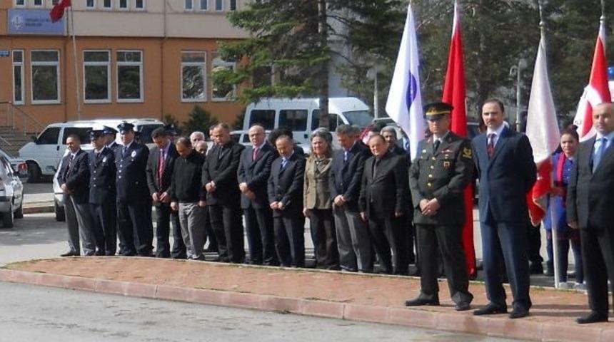 Yeni&ccedil;ağa&rsquo;da Polis Haftası Kutlandı