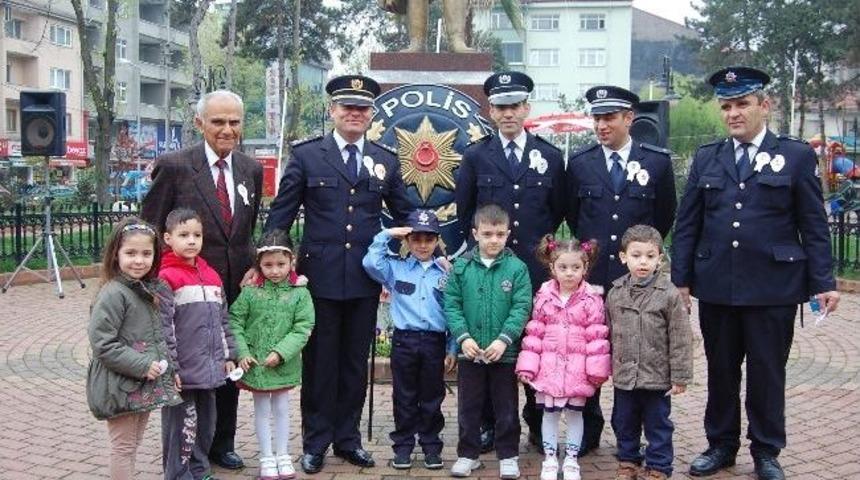 &Ccedil;aycuma&rsquo;da Polis Teşkilatı 168.ci Yıld&ouml;n&uuml;m&uuml;n&uuml; Kutladı