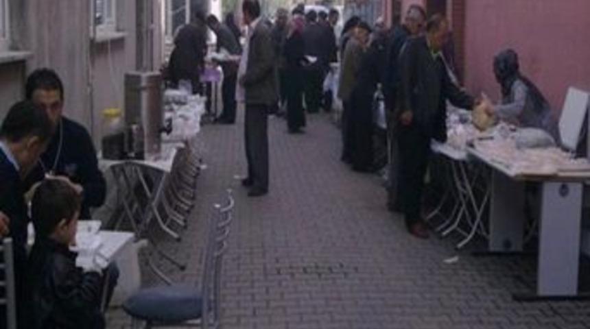 Yatılı Kız Kur&rsquo;an Kursu Yararına Kermes