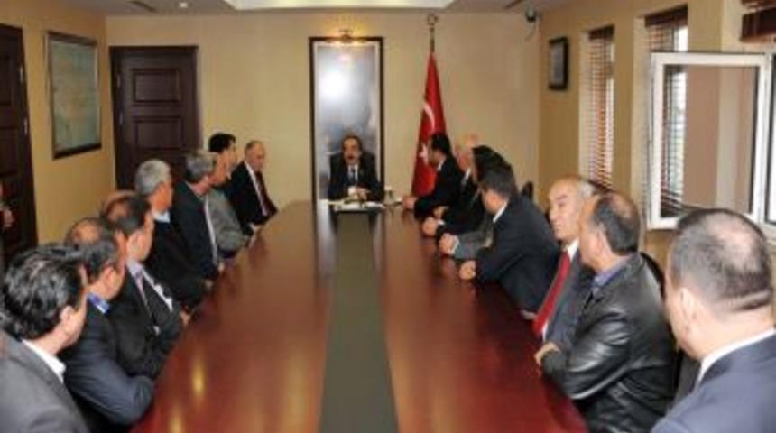 Karaisalı Ve Aladağ Heyeti&rsquo;nden Vali Coş&rsquo;a Ziyaret