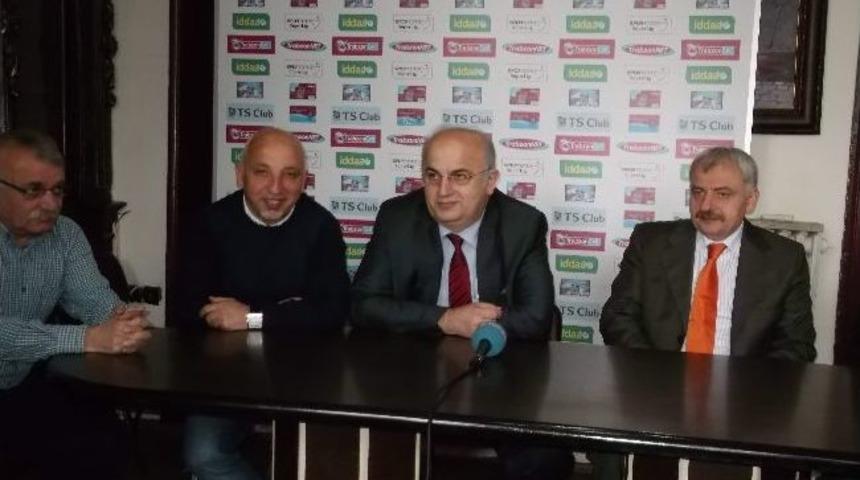 Kt&uuml; Rekt&ouml;r&uuml; Prof. Dr. S&uuml;leyman Baykal'dan Trabzon Gazeteciler Cemiyeti'ne Ziyaret