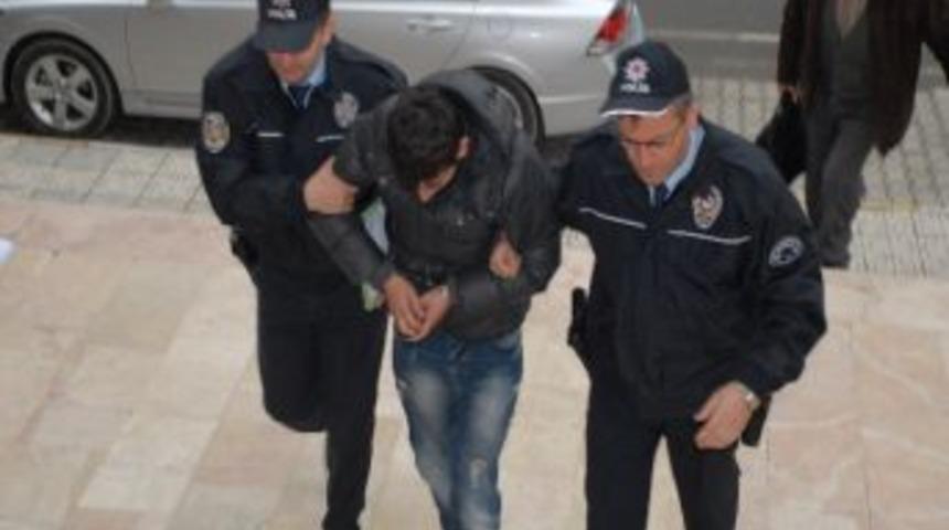 Ayrıldığı İş Yerini Soydu