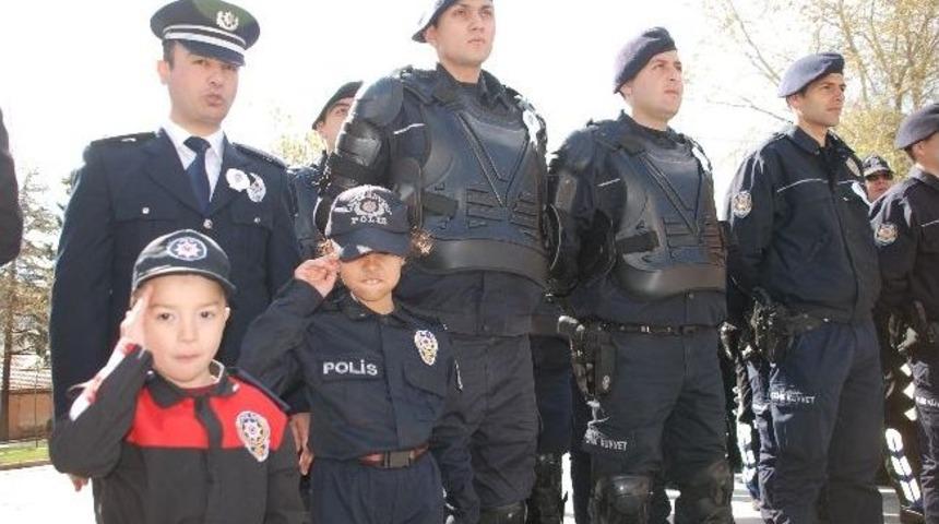 T&uuml;rk Polis Teşkilatı'nın 168'inci Kuruluş Yıld&ouml;n&uuml;m&uuml; Etkinlikleri