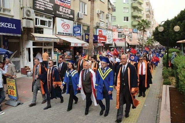 Meü'de Yılın İlk Mezunları Tarsus'tan