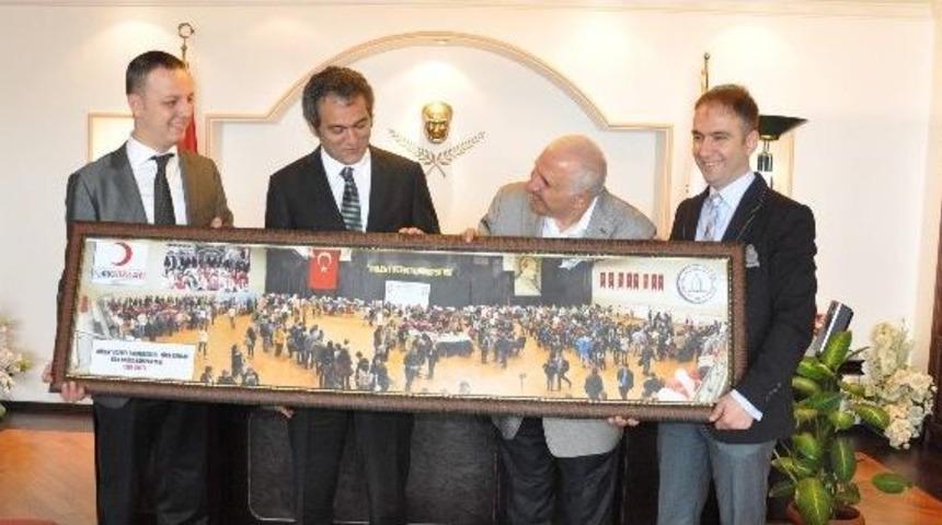 Kızılay&rsquo;dan Teşekk&uuml;r Ziyareti