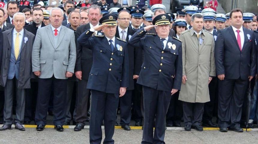 Rize&rsquo;de Polis Ve Halk Birlikte Y&uuml;r&uuml;d&uuml;
