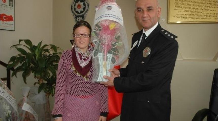 Selendi'de &Ouml;zel Eğitimli &Ouml;ğrencilerden Polise Ziyaret