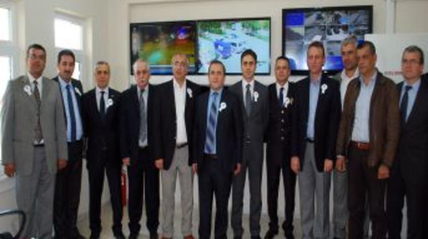 Polis G&uuml;n&uuml; Kutlamalarında Mobese Sistemine Destek Verenlere Plaket Verildi
