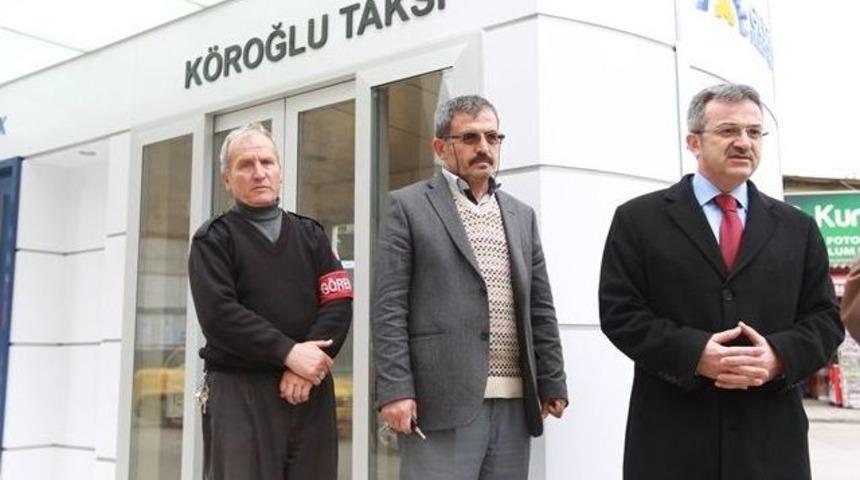 Gebze'ye Modern Taksi Durakları Yapılıyor