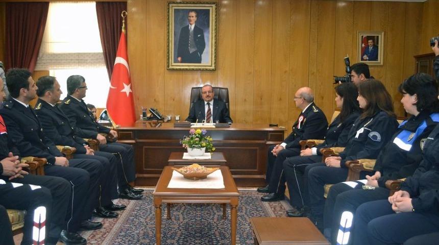 Vali Kocatepe: İnsanlar Barış Istiyor