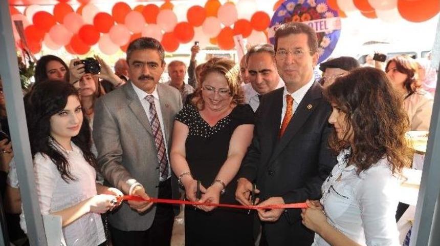 Milletvekili Kılın&ccedil; Ve Başkan Alıcık Eczane A&ccedil;ılışına Katıldı