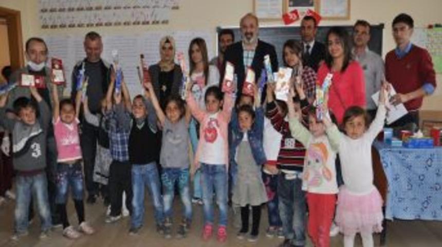 Muş'ta &Ouml;ğretmen Adaylarından Takdire Şayan Uygulama