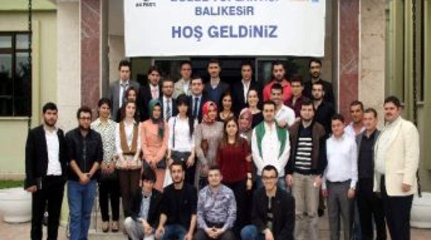 Ak Parti Gen&ccedil;lik Kolları Marmara B&ouml;lge Toplantısı Yapıldı