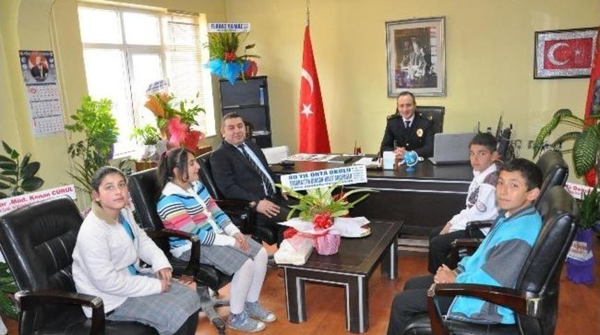 Yerk&ouml;y'de &Ouml;ğrenciler Emniyet&rsquo;i Ziyaret Etti