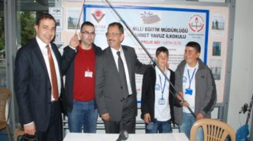 &Ouml;zhaseki, 'Bu Benim Eserim Proje Yarışması' Kapsamında A&ccedil;ılan Sergiyi Gezdi